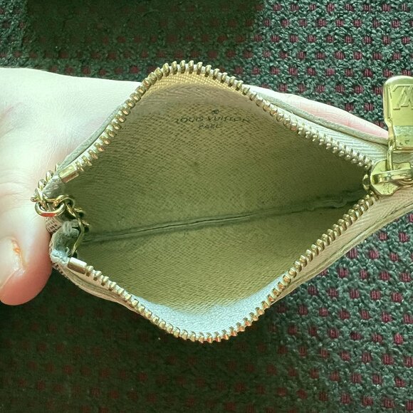 Louis Vuitton Damier Azur Key Pouch - Picture 3 of 13